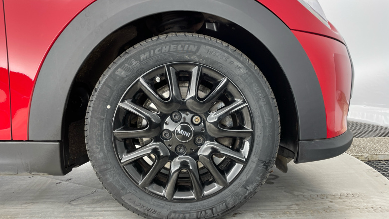 MINI Hatchback 1.5 One Classic 5dr Petrol Hatchback